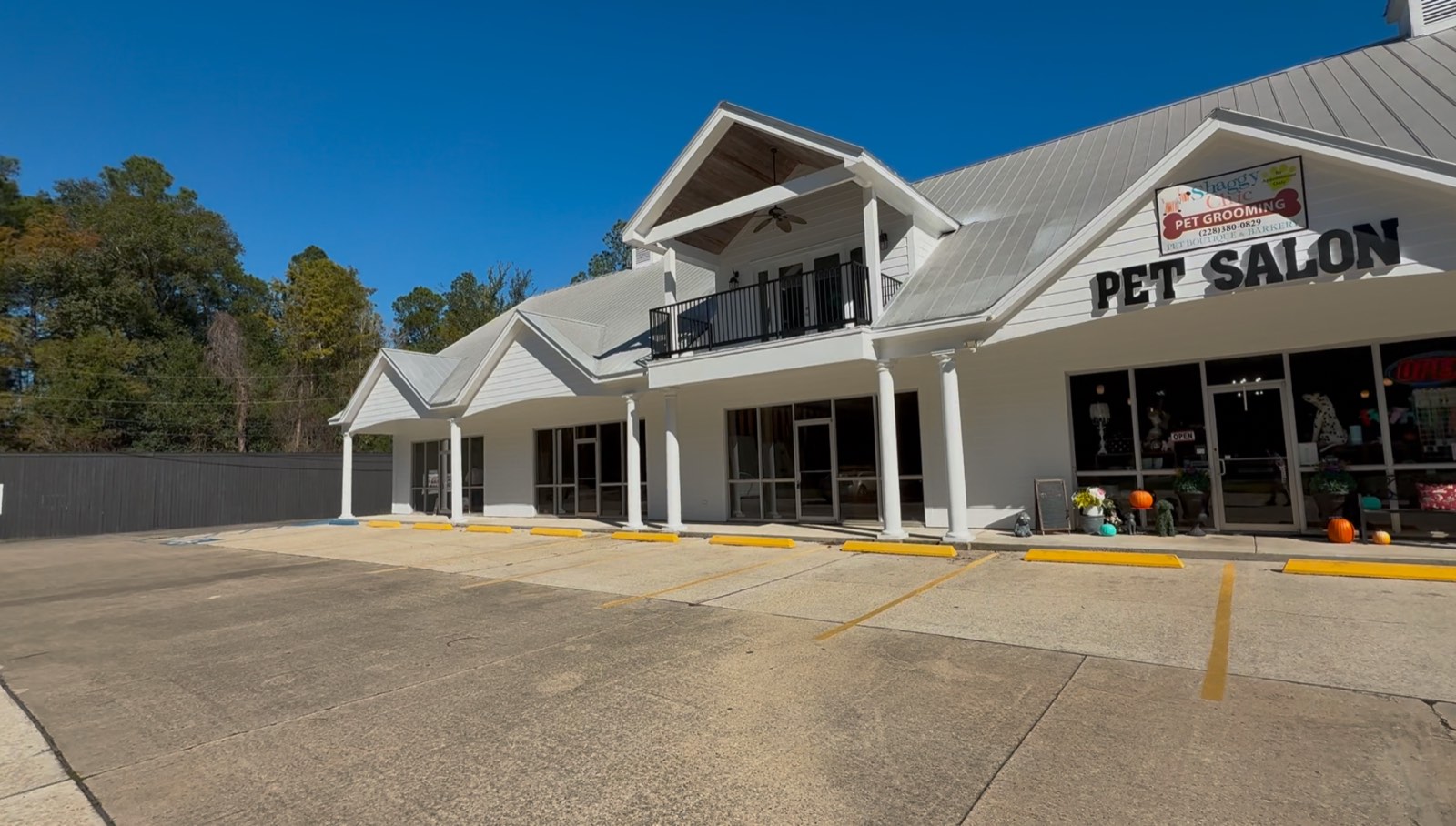Retail & commercial rentals